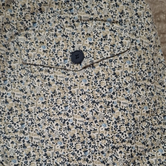 Falls Creek Blue and White Bermudas with Speckled Print - Picture 6 of 7